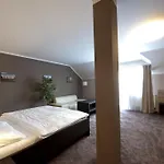 ゲストハウス Vinarstvi U Kaplicky Zaječí